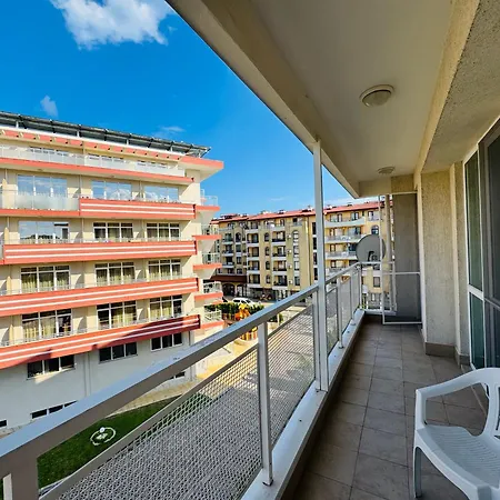 Apartment Sunny House 304 Three Bedroom Slantschew brjag