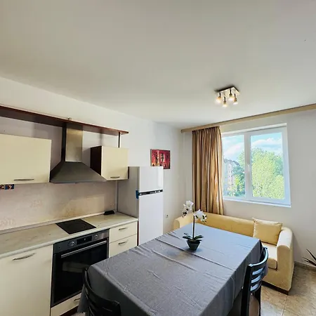 Apartman Sunny House 304 Three Bedroom